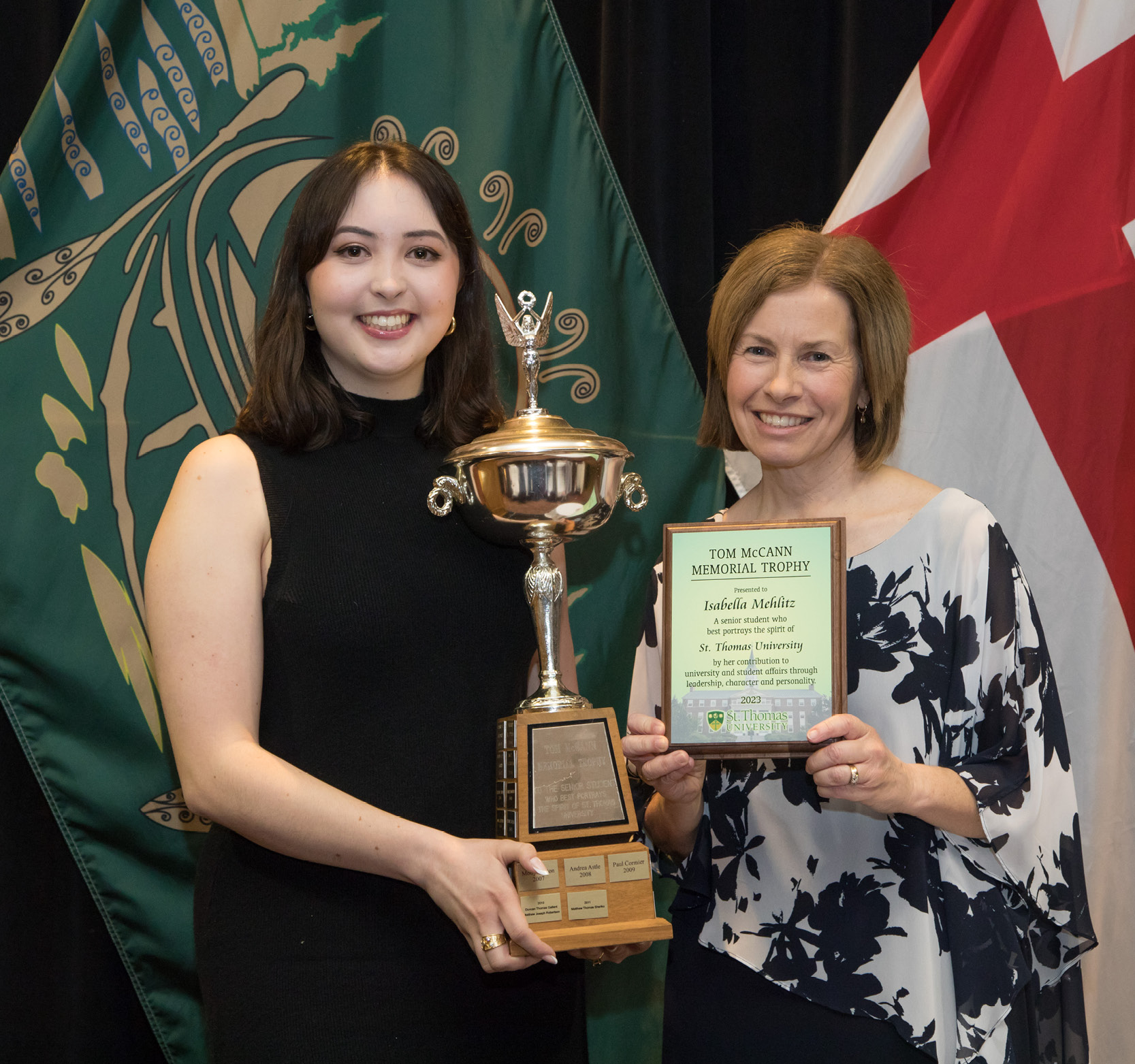 Isabelle Mehlitz Receiving Tom McCann Trophy