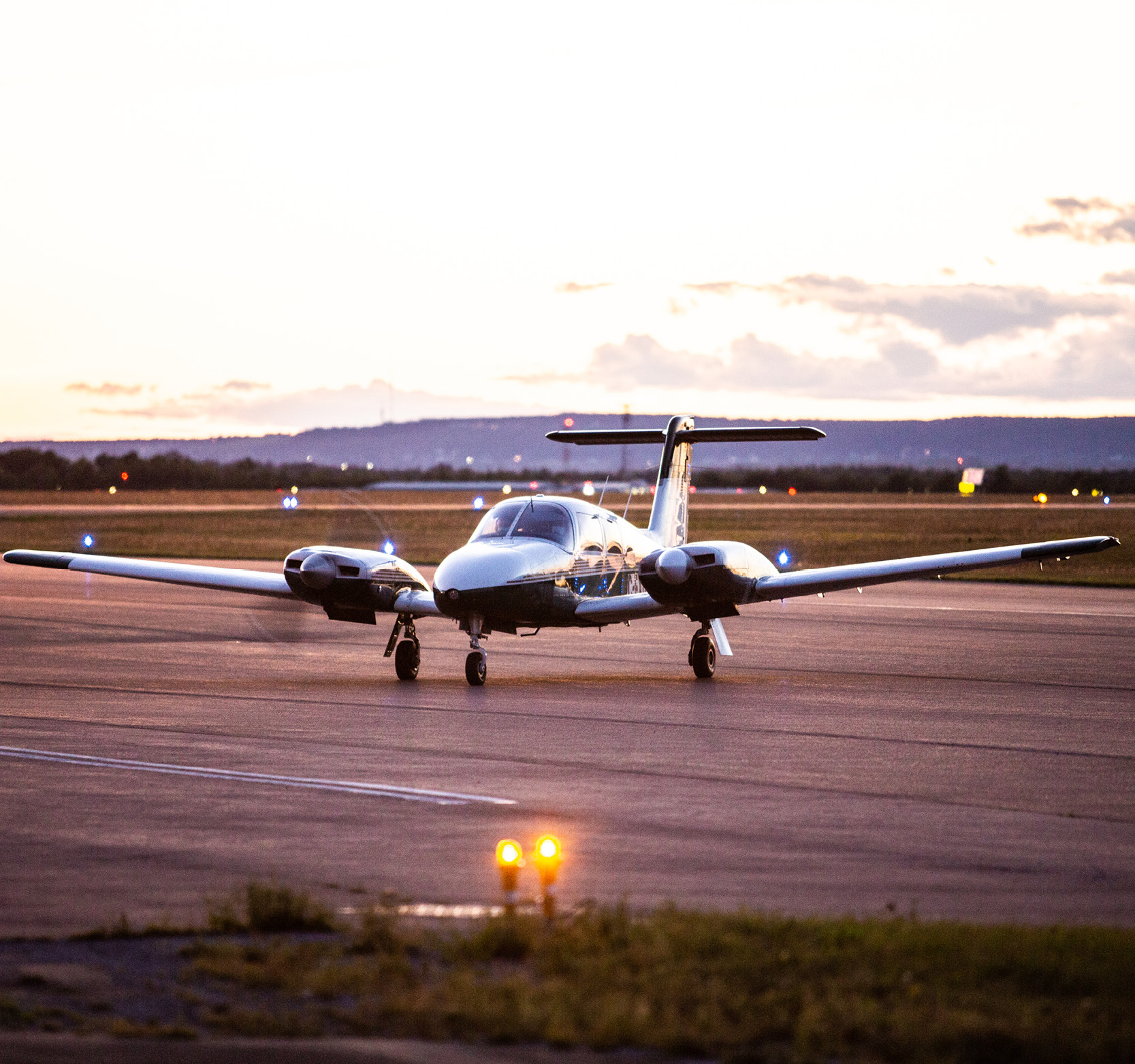 Photo of an airplane on the ground